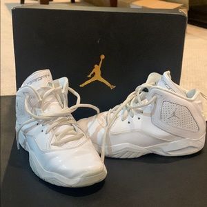 Jordan B’Loyal Basketball Shoes, all white
